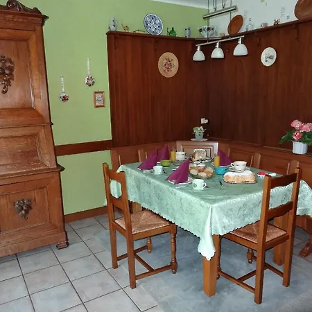 Et Chez Annie Et Fredel 3*